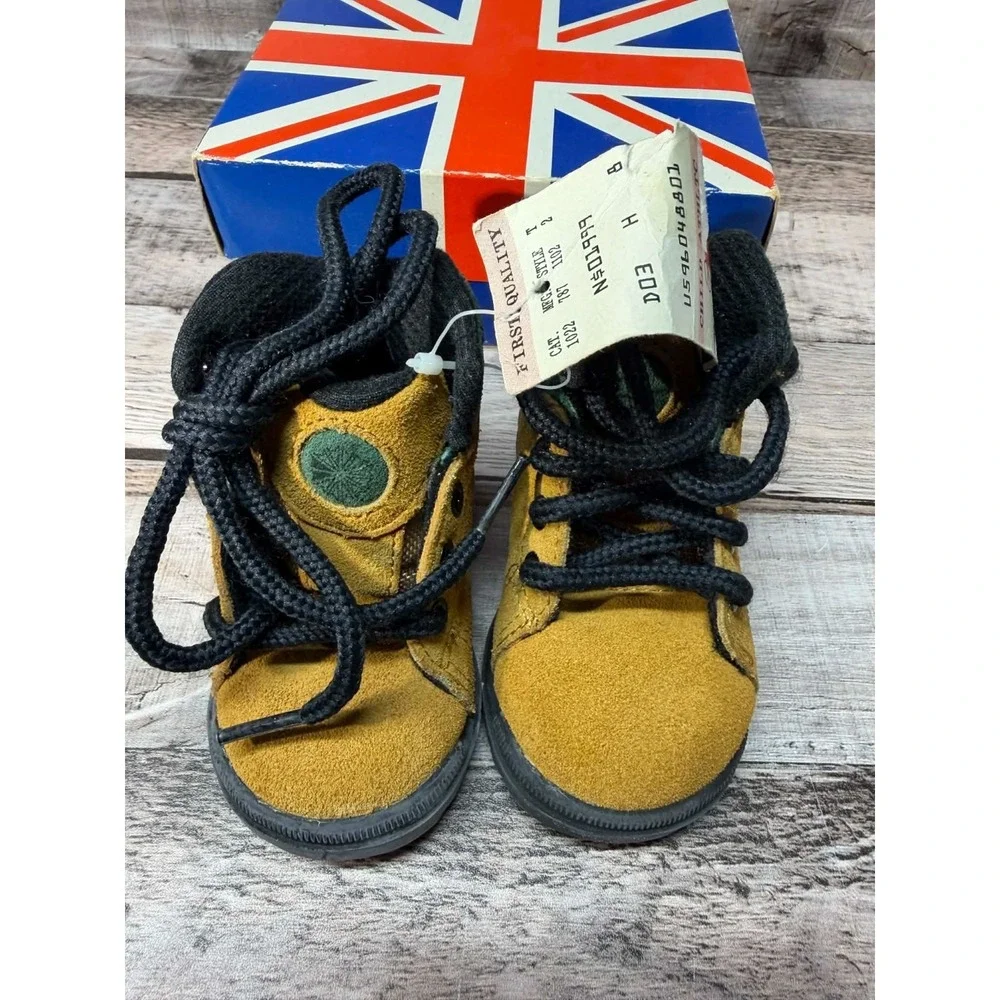 New Vintage Toddler Reebok Boots Brown Green‎ Size 2